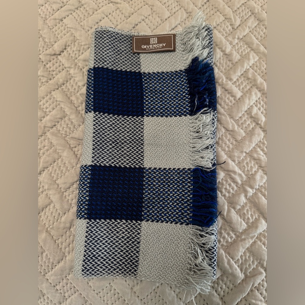 GIVENCHY MONSIEUR SCARF